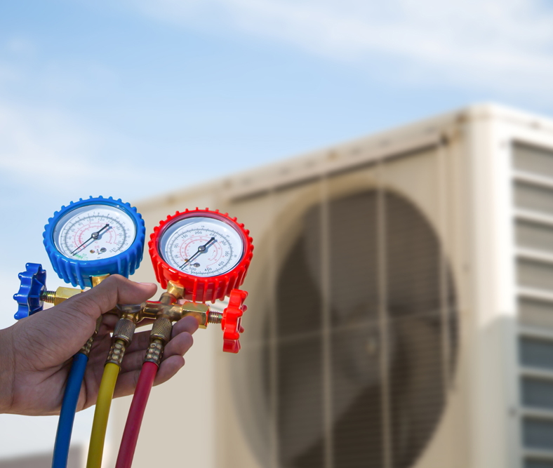 Service résidentiel et commercial de réparation de chauffage et climatisation.